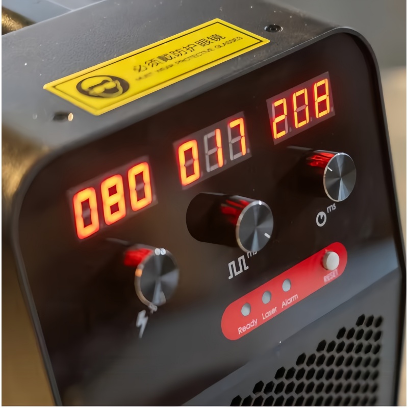 Industrial Handheld Laser Weld - Industrial Laser Welder Price recension och pris